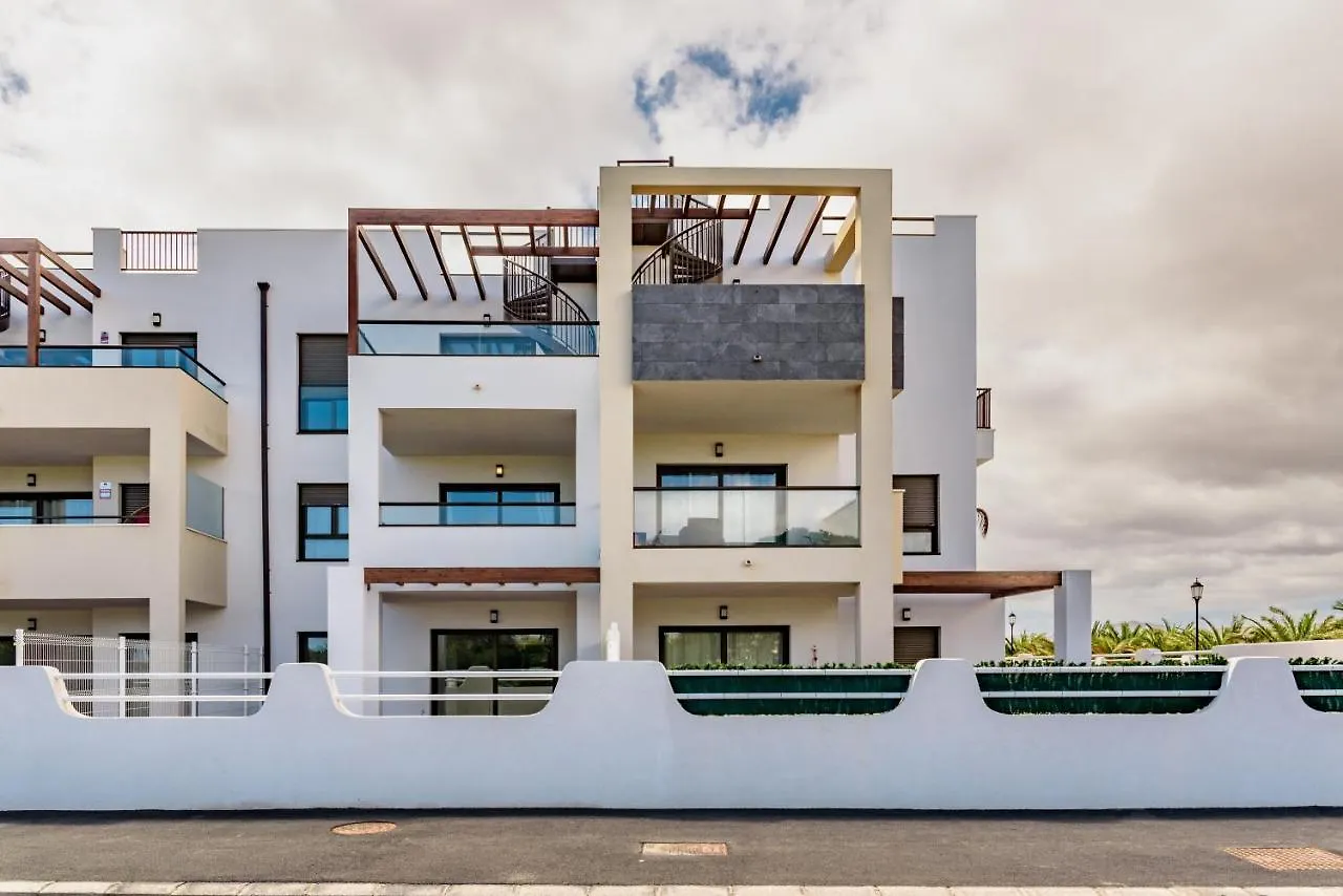 Modern Apartment In Residential Complex With Pools Costa De Antigua